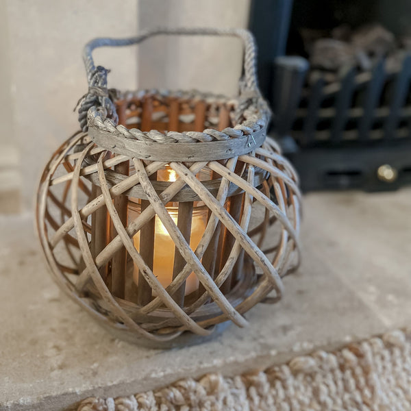 Natural Wicker Lanterns with Rope Handles